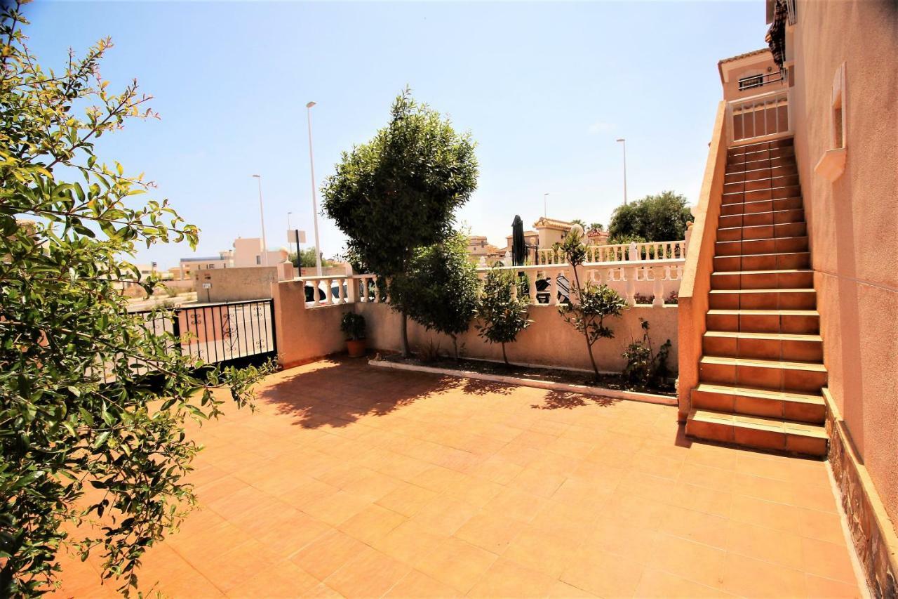 Holiday Apartment Dalias Орихуела Екстериор снимка